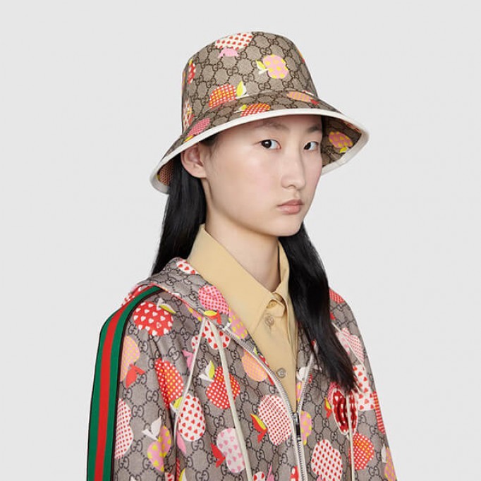 【2023-24AW】グッチ レポム バケットハット 偽物 帽子 アップル＆ハート レポム リンゴ 男女 663388 3HAED 8477