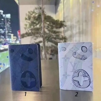 ルイヴィトン オーガナイザー ドゥ ポッシュ 偽物 2色 M82371