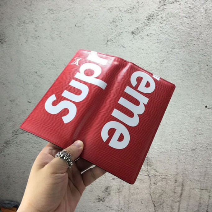 23-24AW新作 シュプリーム ヴィトン 財布 偽物 ルイヴィトン × シュプリーム PF. BRAZZA SP EPI Wallet 長財布 赤