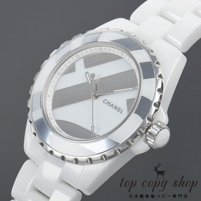 
                        シャネル J12 メンズ スーパーコピー ３８ アンタイトル 世界限定１２００本 H5582
                    