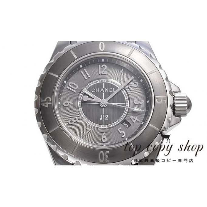 
                        シャネル J12 レディース スーパーコピー クロマティック ３３ H2978
                    