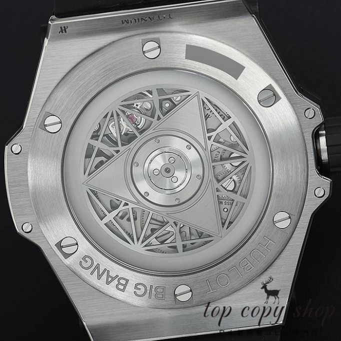 
                        ウブロ ビッグバン スーパーコピー ウニコ サンブルー チタニウム ホワイト パヴェ 415.NX.2027.VR.1704.MXM18
                    