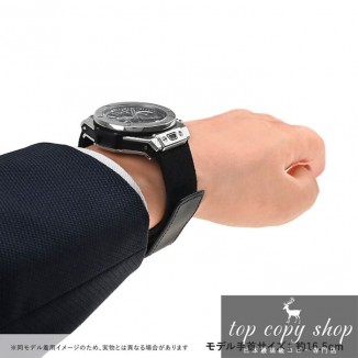 
                        ウブロ ビッグバン スーパーコピー ウニコ グルメ 限定生産200本 441.DS.1170.NR.GAS24
                    