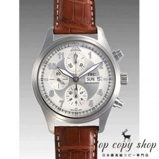 
                        ＩＷＣ スーパーコピー スピットファイアクロノ IW371702
                    