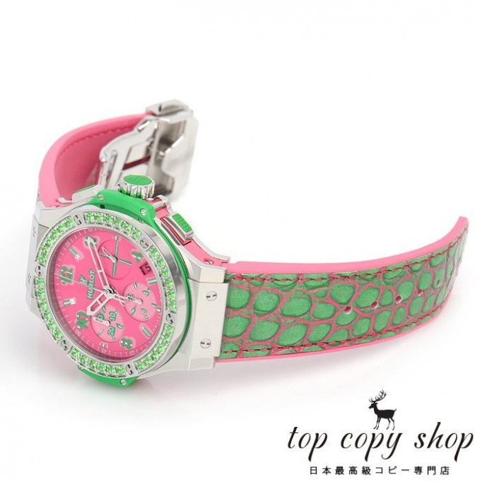 
                        ウブロ ビッグバン スーパーコピー ポップアート スチールアップル 世界限定２００本 341.SG.7379.LR.1242.POP15
                    