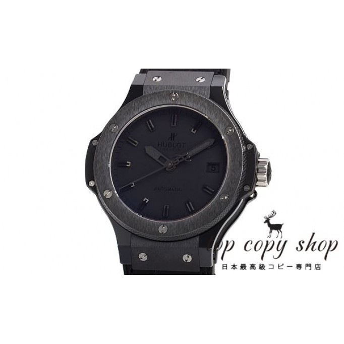 
                        ウブロ ビッグバン スーパーコピー オールブラック 365.CM.1110.LR
                    