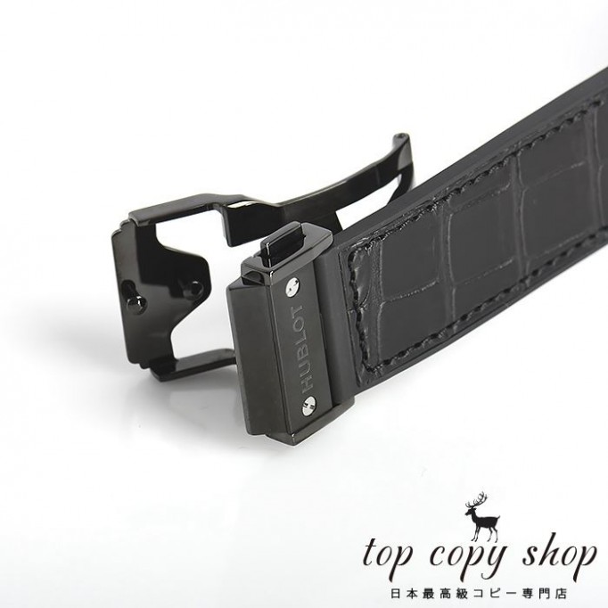 
                        ウブロ クラシックフュージョン スーパーコピー ブラックマジック セラミック４２ｍｍ 542.CM.1170.LR.1104
                    