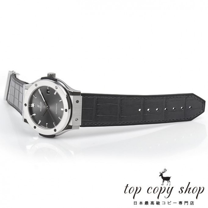 
                        ウブロ クラシックフュージョン スーパーコピー レーシング グレー チタニウム 511.NX.7071.LR
                    