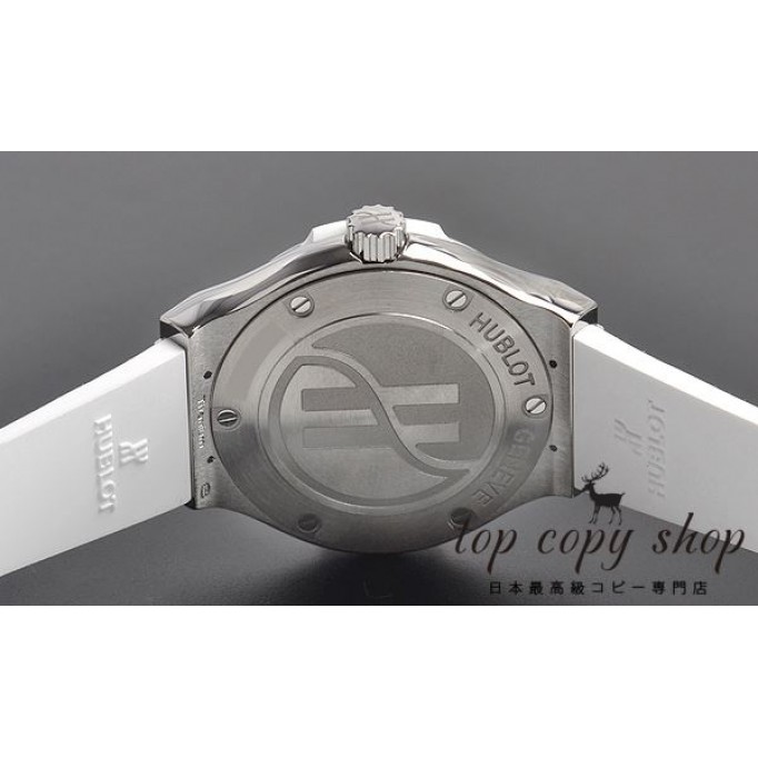 
                        ウブロ クラシックフュージョン スーパーコピー チタニウムホワイトダイヤモンド 581.NE.2010.RW.1104
                    