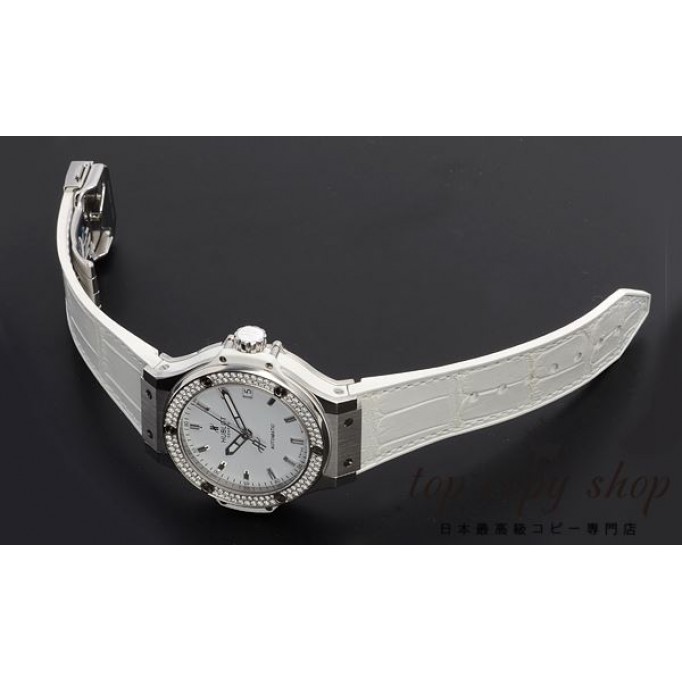 
                        ウブロ ビッグバン スーパーコピー 365.SE.2310.LR.1104
                    