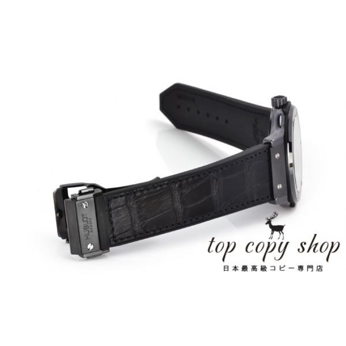 
                        ウブロ クラシックフュージョン スーパーコピー ブラックマジック セラミック４２ｍｍ 542.CM.1770.LR
                    