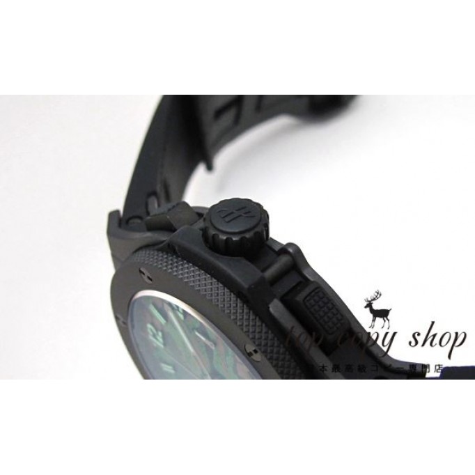 
                        ウブロ スーパーコピー コマンドバン ジャングル 301.CI.8610.NR
                    