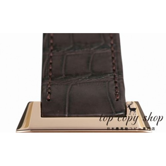 
                        ジャガールクルト レベルソ スーパーコピー スクアドラクロノグラフ ＧＭＴ Q7012420
                    