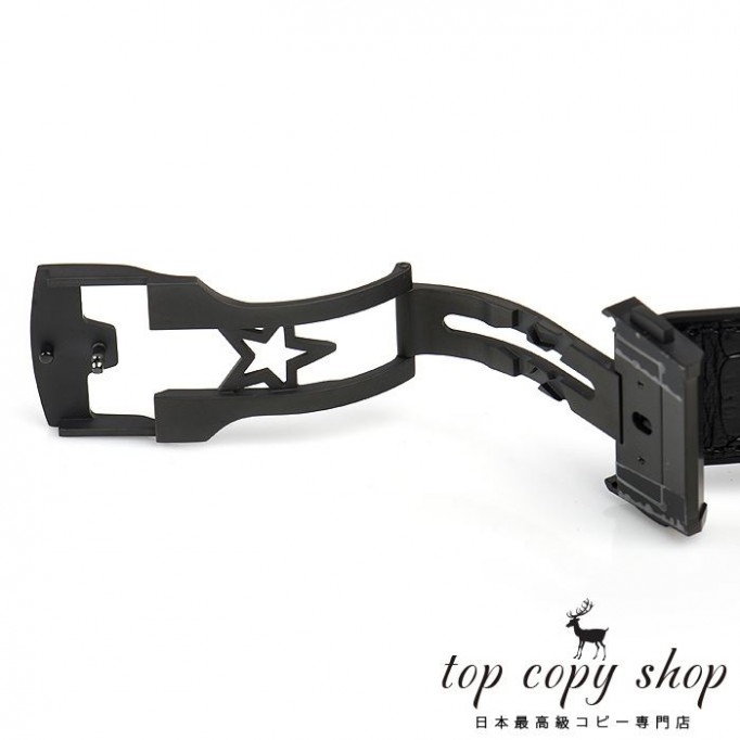 
                        ゼニス デファイ スーパーコピー エルプリメロ２１ ブラックセラミック 49.9000.9004/78.R582
                    