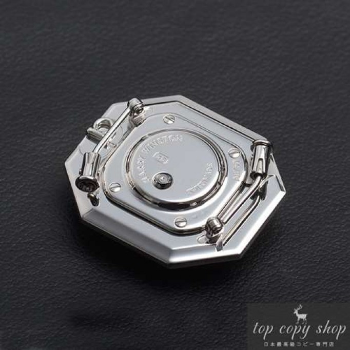 ハリーウィンストン 偽物  エメラルド シグネチャー HJTQHM24WW005