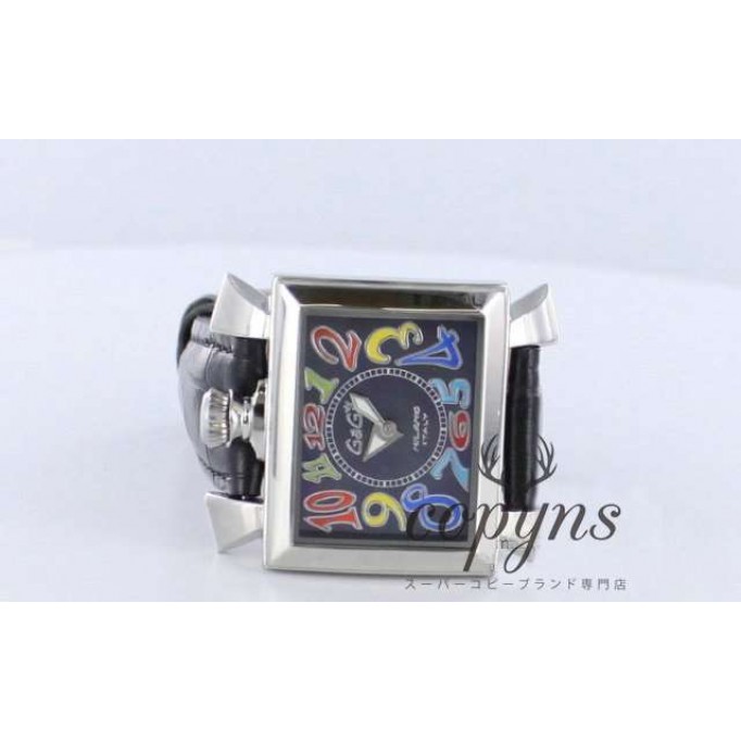 ガガミラノ スーパーコピー ナポレオーネ40mm 6030.2 レザー ブラックシェル ボーイズ