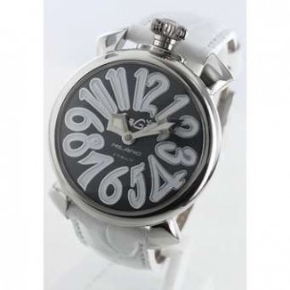 ガガミラノ 偽物 マニュアーレ40mm 5020.4 レザー ホワイト/ブラックシェル ボーイズ